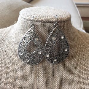 Earings